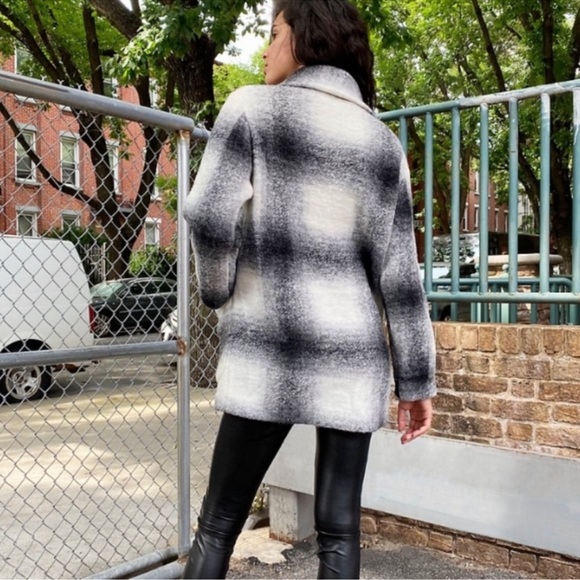 NWT Aritzia off-duty jacket - Picture 13 of 14